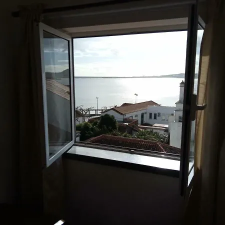 شقة Janelas Da Praia da Vitória