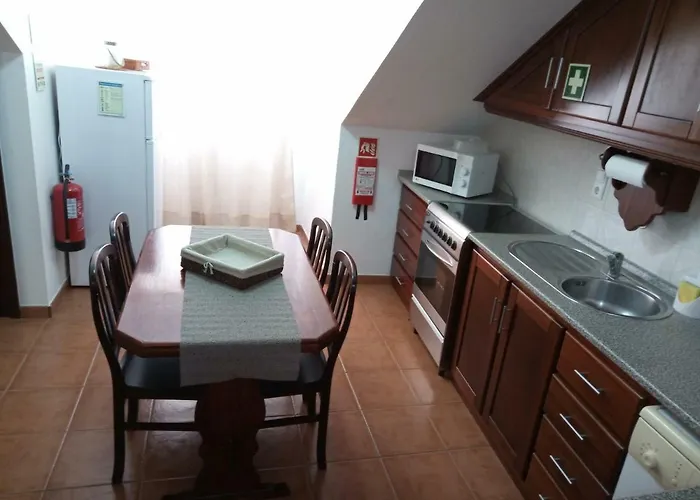 Janelas Da * Praia da Vitória